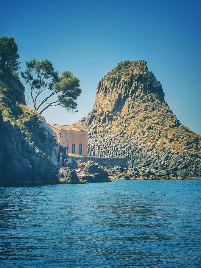 Apartment Trezza Aci Trezza Dış mekan fotoğraf