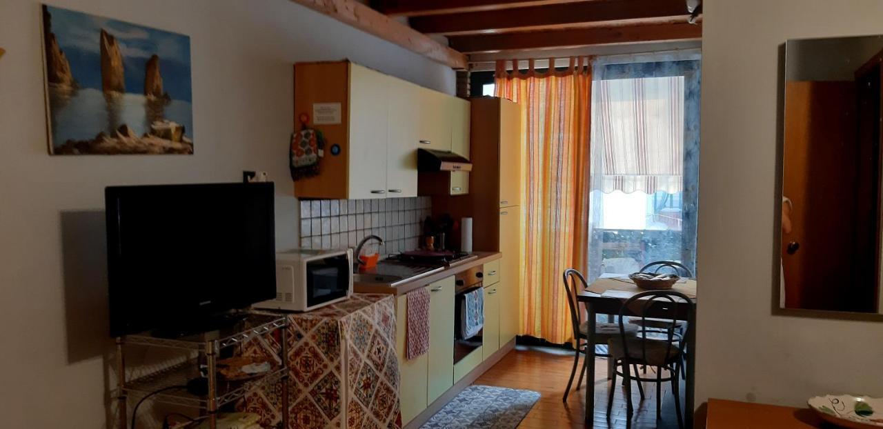 Apartment Trezza Aci Trezza Dış mekan fotoğraf